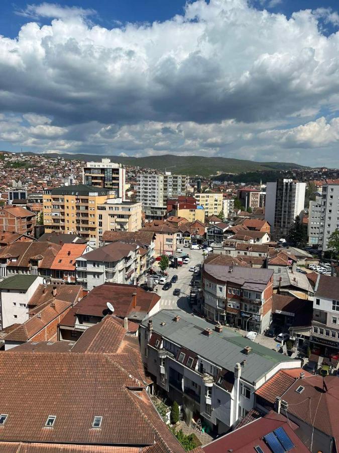 Centrum Apartments Pristina Esterno foto